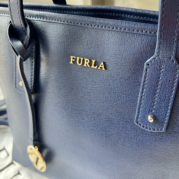 Furla Blue Leather Tote Bag with shoulder strap - Picture 2 of 9